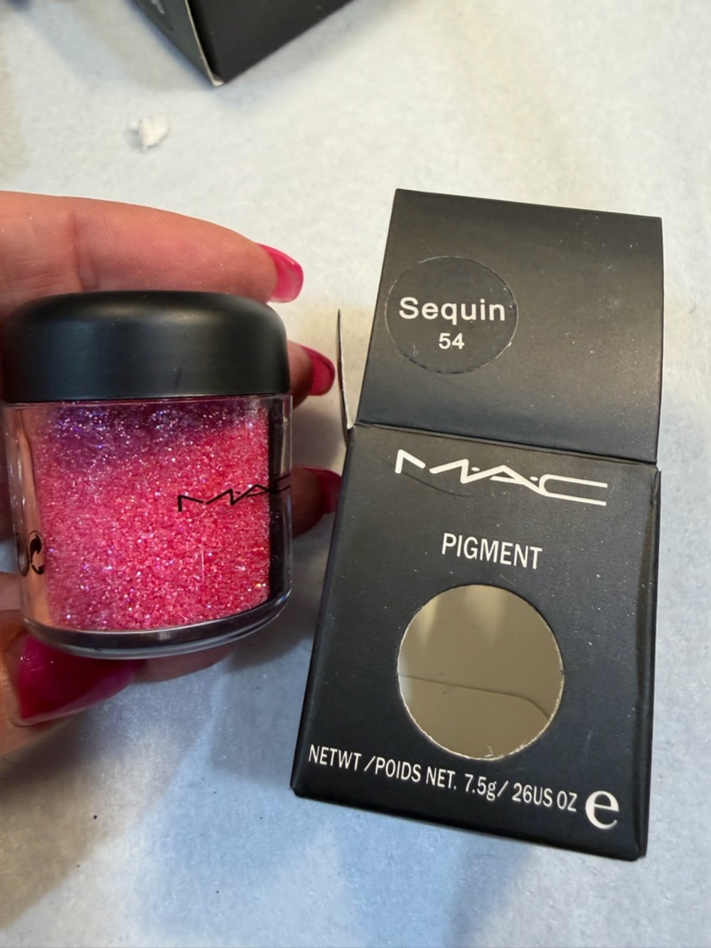 MAC Cosmetics Sequin 54 - Pink Shimmer Eye & Face Pigment New